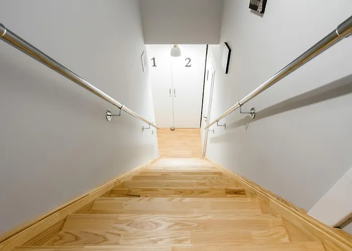 Na Fali With Free Parking By Renters شقة *